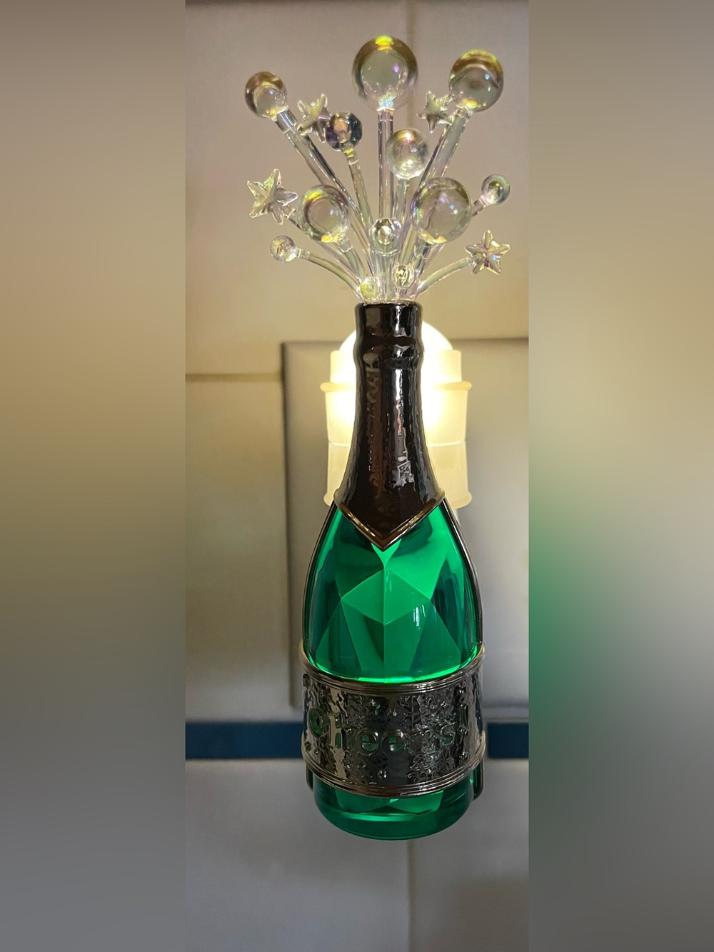 Bath & Body Works Champagne Bottle Cheers & Pumpkin Scent Wallflower Night Light
